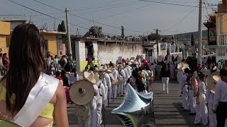 preview picture of video 'Desfile Tradicional del 20 de Noviembre  2014 en Almoloya Hidalgo'