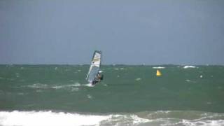 preview picture of video 'Windsurf à Urville'