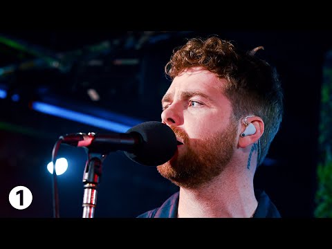 Alex Warren Live Lounge - Rich Girl (Hall & Oates cover) @AlexWarren @hallandoates