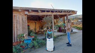 Éliminer la mousse sur votre toit avec le Matabi Evolution 30 LTCs et les lances télescopiques