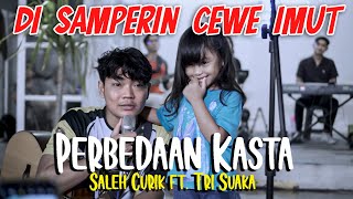 Download lagu Ini sedih banget !!! Perbedaan Kasta - Saleh Curik ft. Tri Suaka Live ngamen Menoewa Kopi Jogja mp3