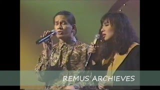 Sharon Cuneta and Introvoys Sing Duet