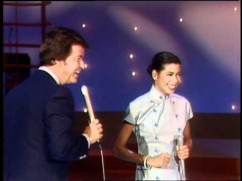 Dick Clark Interviews Irene Cara - American Bandstand 1980