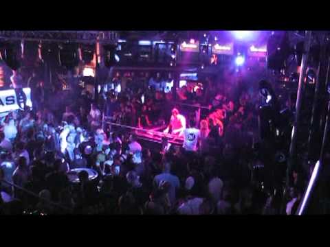Tekno traxx Live act.mpg