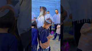 הרב שלום סבג - שיעורי וידאו - יְבָרֶכְךָ ה' וְיִשְׁמְרֶךָיָאֵר ה' פָּנָיו אֵלֶיךָ