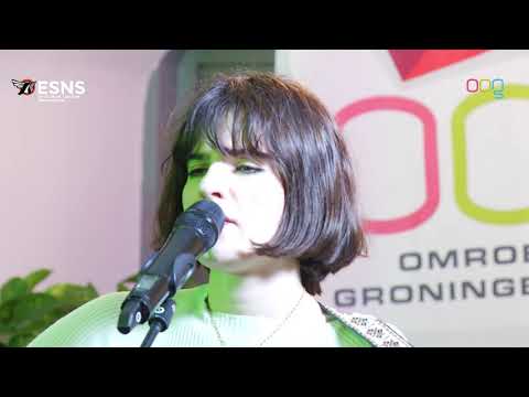 VIOLETTA ZIRONI  | OOG OP ESNS'19