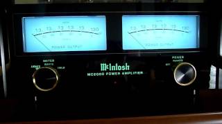Video thumbnail for McIntosh MC2000 50th Anniversary & McIntosh C2200 Gold Edition by Hi-Fi Insider
