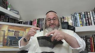 לימוד 'חוק לישראל' – ביידיש – יום שלישי פרשת בראשית – 5 פסוקי הכתובים (הרב מוטה פראנק) - התמונה מוצגת ישירות מתוך אתר האינטרנט יוטיוב. זכויות היוצרים בתמונה שייכות ליוצרה. קישור קרדיט למקור התוכן נמצא בתוך דף הסרטון