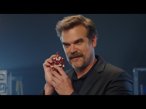 Unboxing with Florence Pugh, David Harbour, and Wyatt Russell