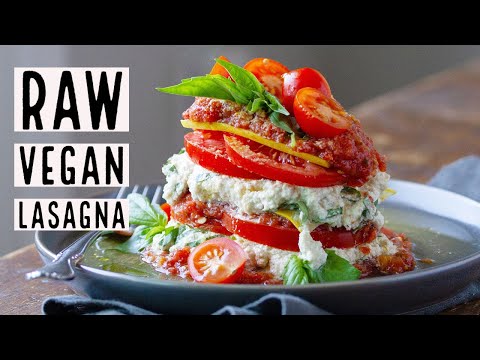 Raw Vegan Lasagna // EASY RAW VEGAN RECIPE