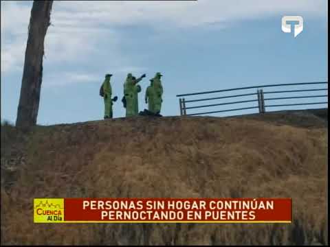 Personas sin hogar continúan pernoctando en puentes