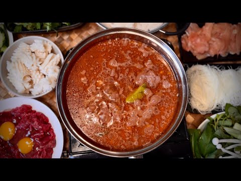 Classic Yaohon Recipe - Classic Cambodian Hot Pot with Barbecue Sauce and Coconut Milk