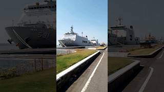 Download lagu Surabaya Navy Base, watching Warships. mp3