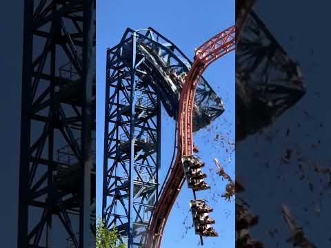 Rollercoaster Malfunctions and Collapse Crash