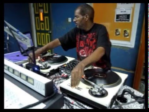 live at Kairi fm WITH DJ Phat Traxx   on the mic with DJ Halo Boy 15 mins part7