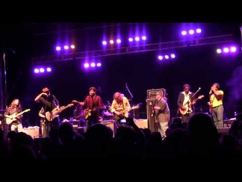 Guitar Fights -- Travelin' South -- Voice of the Wetlands Festival 2014