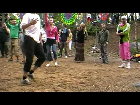 Konemetsä 2009, Saturday, dancing and tricks on the Desert stage