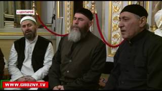 В Центарое почтили память Первого Президента ЧР,Героя России Ахмата-Хаджи Кадырова