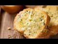How to Make Garlic Cheese Bread Like Pizza Hut