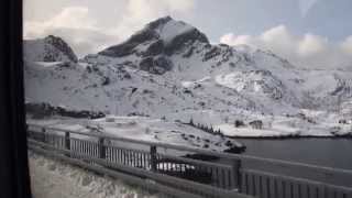 preview picture of video 'From Leknes to Leine by bus, Lofoten, Norway 2010 [HD]'
