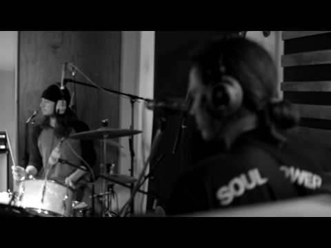 Fuzz Club Session: Night Beats - Sunday Mourning