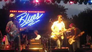 Band of Heathens - &quot;Hey Rider&quot; - Riverfront Blues Festival - Ft. Smith, AR - 6/25/10