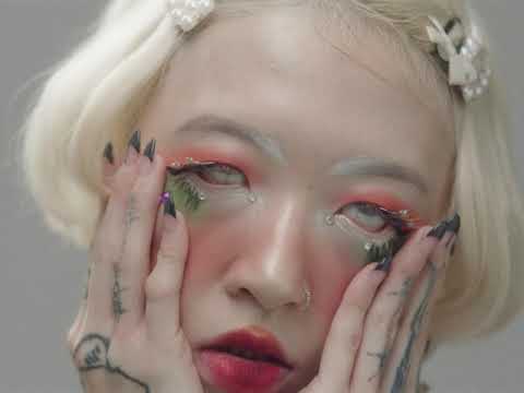 Video thumbnail for Pretty Bones