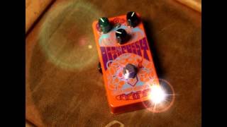 Video thumbnail for Catalinbread Octapussy Guitar Pedal by musictoyznetwork