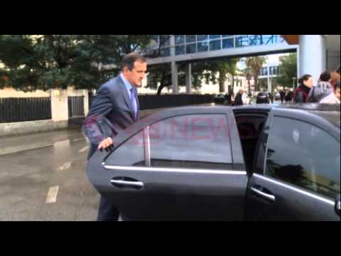 Rama në QSUT, debate të forta me shefat e shërbimeve për testimin e mjekëve