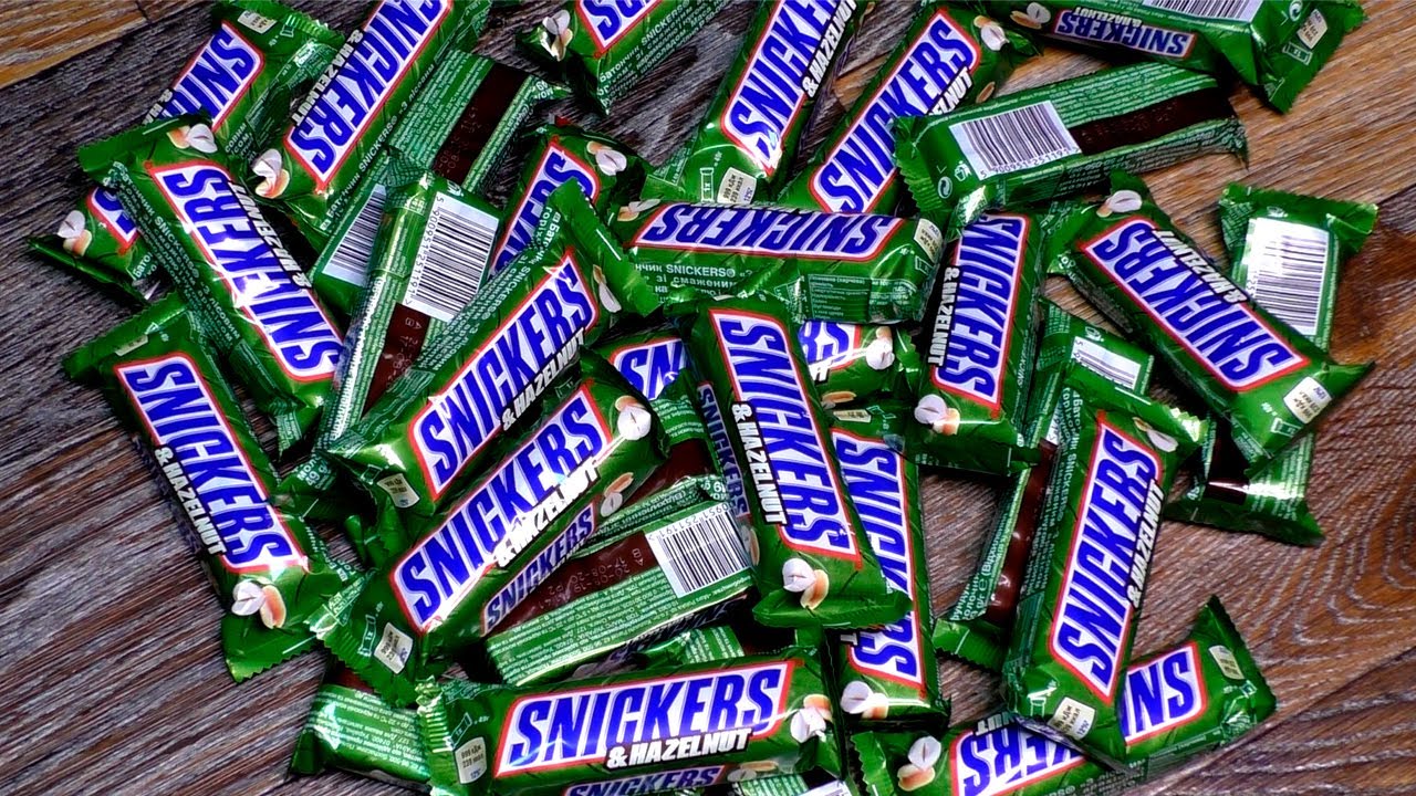 Snickers Hazelnut Box - Unboxing