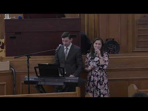 Mitica & Daniela Delibas   timp de inchinare Raul Sfant London 08 03 2020 pm