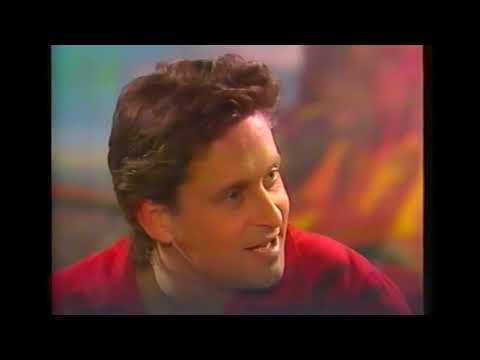 Michael Douglas and Stefanie Tücking - Rare 80s Interview (Formel Eins)