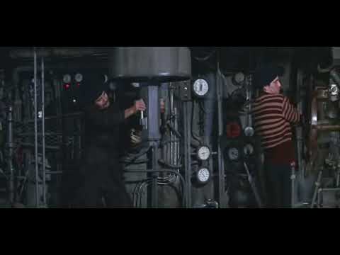 The Great Race (1965) - Professor Fate & Max Use a Submarine to Spy on the Great Leslie
