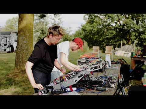 Estroe en Raaf - live modular performance at MOTS 2024 - (Sealegs, OXI One, Warp, DXG ,Rings)