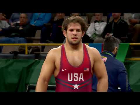 Round 3 FS - 125 kg: N. GWIAZDOWSKI (USA) v. Z. METREVELI (GEO)