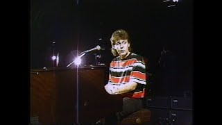 Paul McCartney performs DON&#39;T LET THE SUN CATCH YOU CRYING Tokyo Dome soundcheck 1993. Love Beatles!
