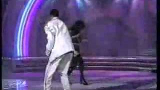 El General y Anaika - rica y apretadita (presentacion en vivo)