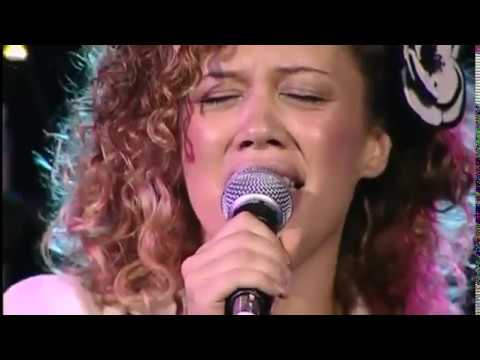 Jade McRae - Take me as I am - LIVE @ The BASEMENT