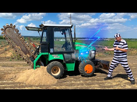 The Tractor broken down - Policeman Dima ride on power wheel bike to help man