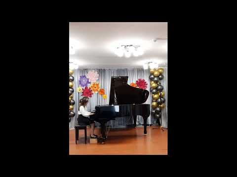 Гапокина Варвара, Молова Аделия
