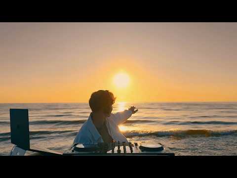 Chill and Relax Deep House Set - Sunrise Vibes - by Paxtone