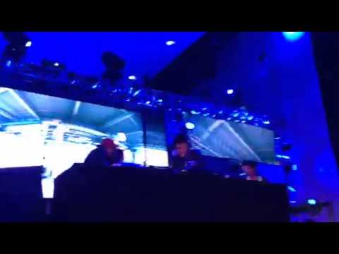 Destructo & Tommy Trash & Wax Motif B2B2B @ EDC NY 2014