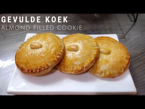 Gevulde Koek | Dutch Almond Filled Cookie