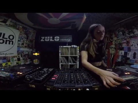 Sugar Free (Zulo Room)