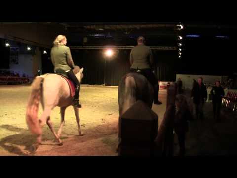 Marie Maßmann/Alexandra Jablonka - Hund und Pferd 2012