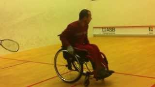 preview picture of video 'Handi-Squash, par Patrick Le Fur, Val de Reuil, décembre 2013'