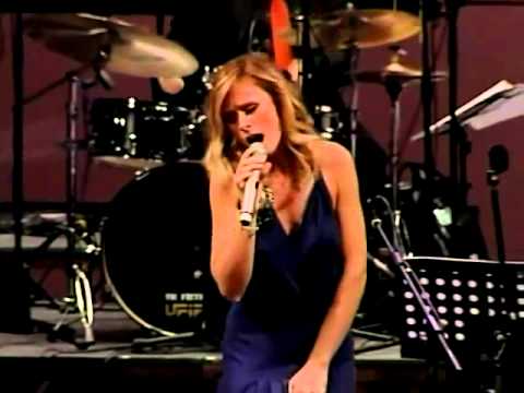 'O Sole Mio - Italian Big Band feat Serena Autieri