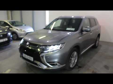 Mitsubishi Outlander 2.4L Plug-in EV Instyle 5 sea - Image 2