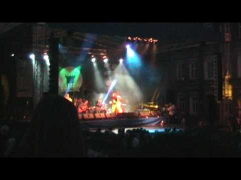 One String Loose in Poland 2009 (Part 1) [HD]