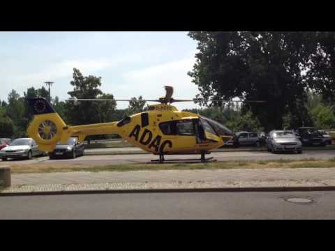 ADAC Helikopter "Christoph" beim Start